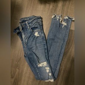 American Eagle high-rise ripped jeggings size 4 long